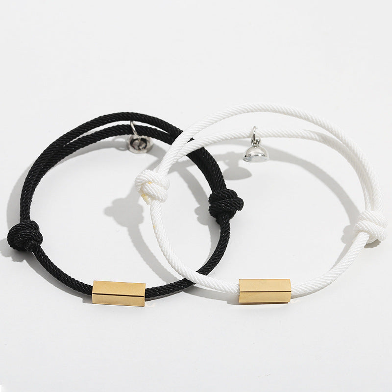 Paar-Armband mit eingraviertem Namen und Magnetisch gewebt