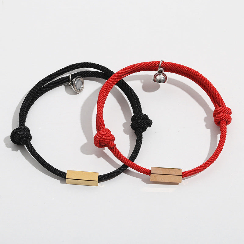 Paar-Armband mit eingraviertem Namen und Magnetisch gewebt