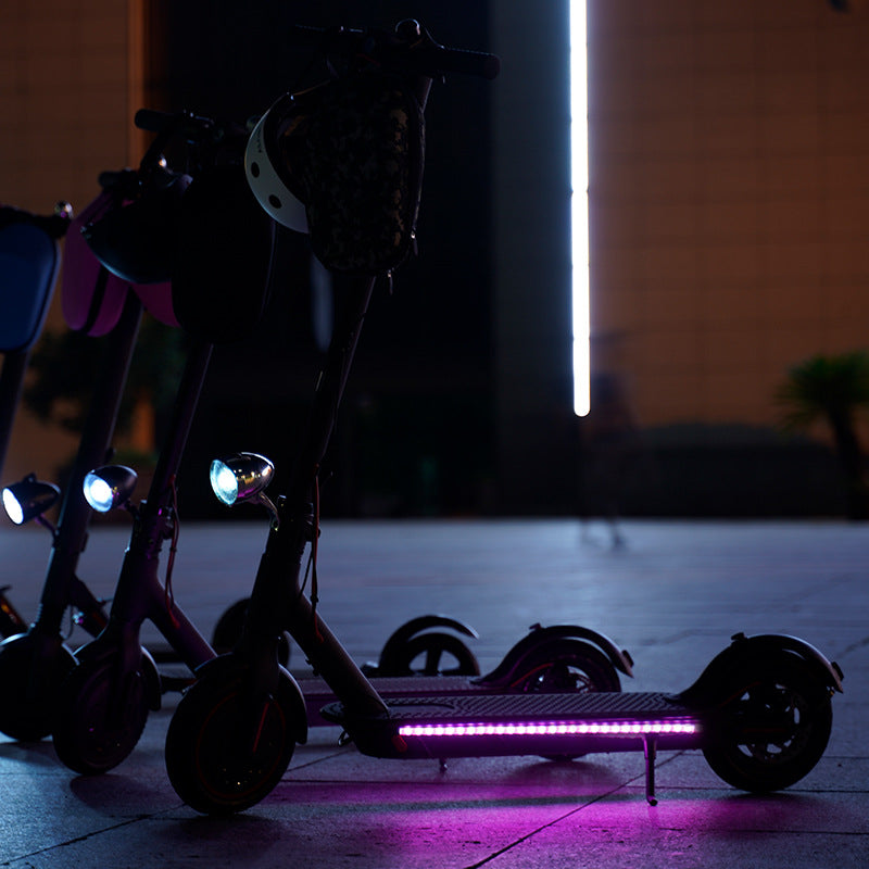 Unterbodenbeleuchtung LED Stripe – Licht für E-Scooter